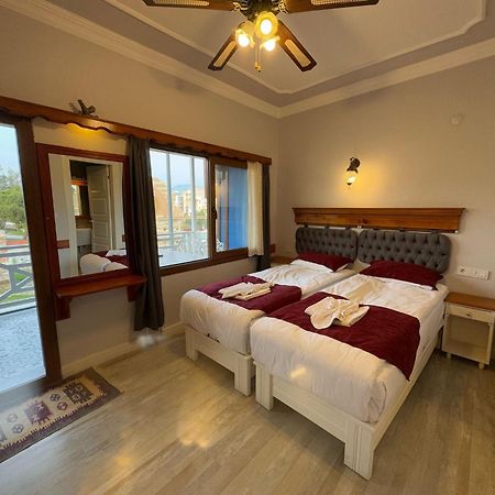 Ephesus Selcuk Castle View Suites Bagian luar foto