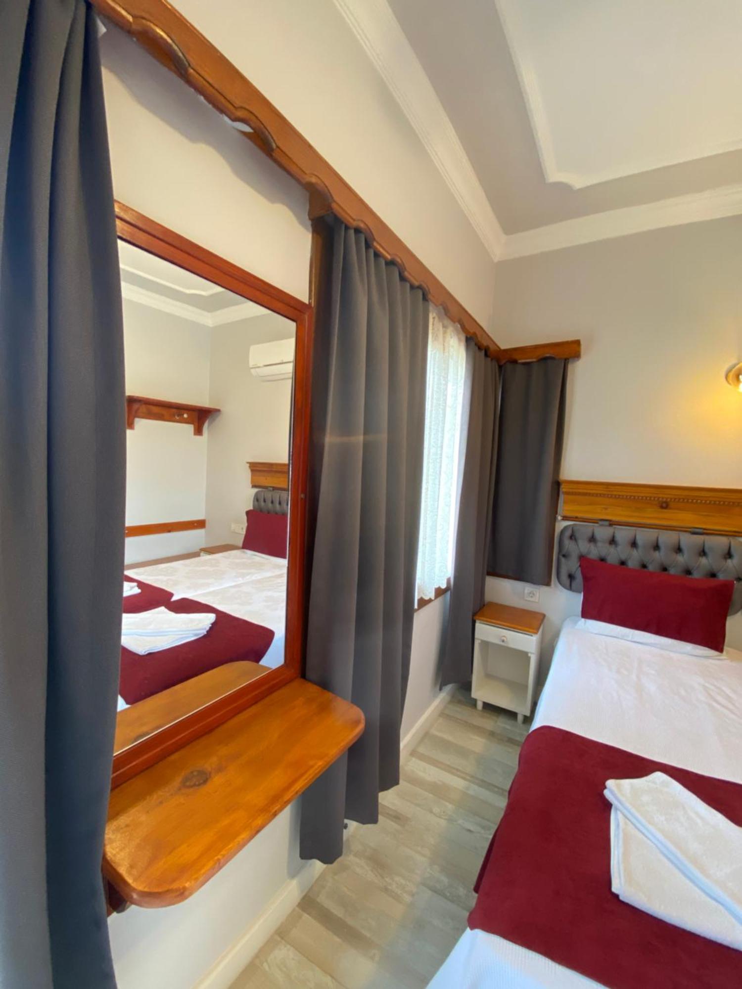 Ephesus Selcuk Castle View Suites Bagian luar foto